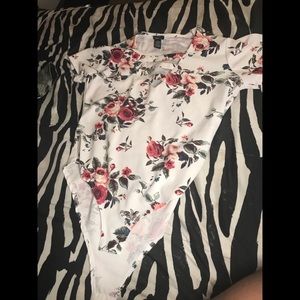 Rue 21 White Rose BodySuit